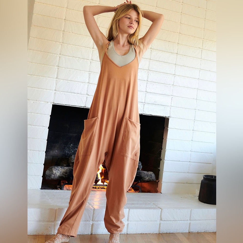 Free people, hot shot onsie, NWT. Toasted coconut